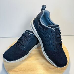 skechers slip on womens 9.5 Glide - Lite Classic Fit Sneakers 9.5 Style: 16945